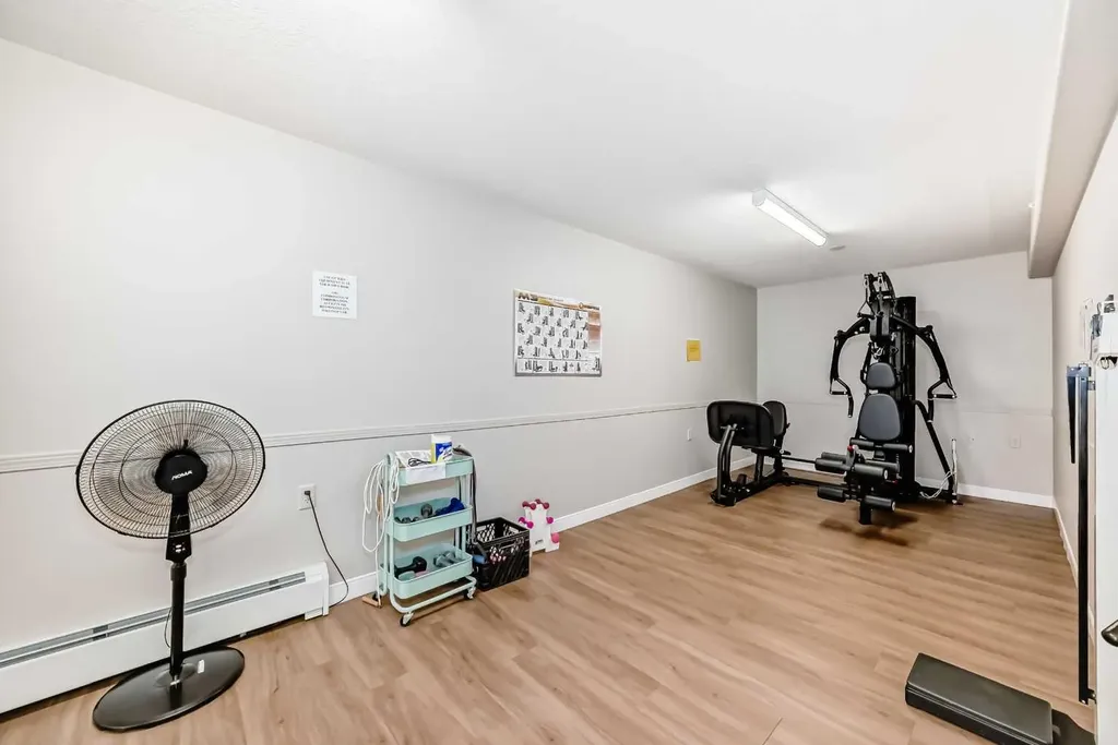 5000 Somervale Court SW Calgary AB T2Y 4M1