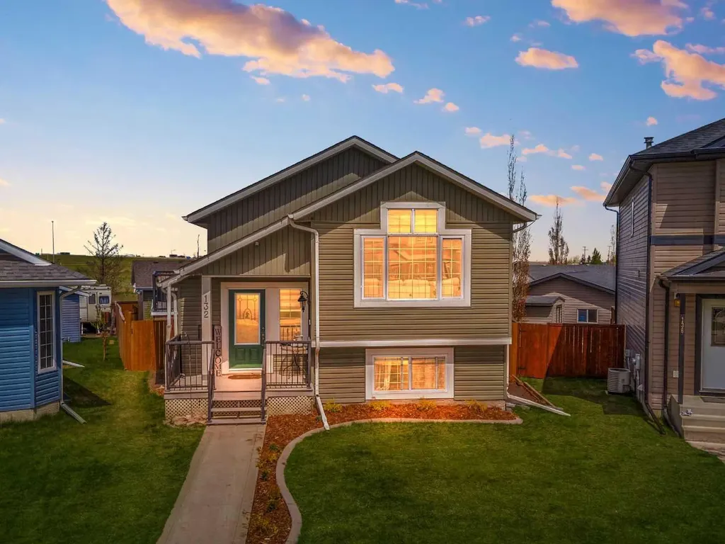 132 Oswald Close Red Deer AB T4P0C1