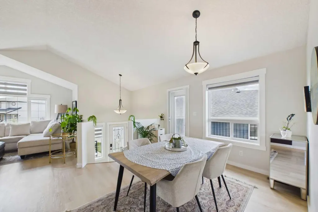 132 Oswald Close Red Deer AB T4P0C1