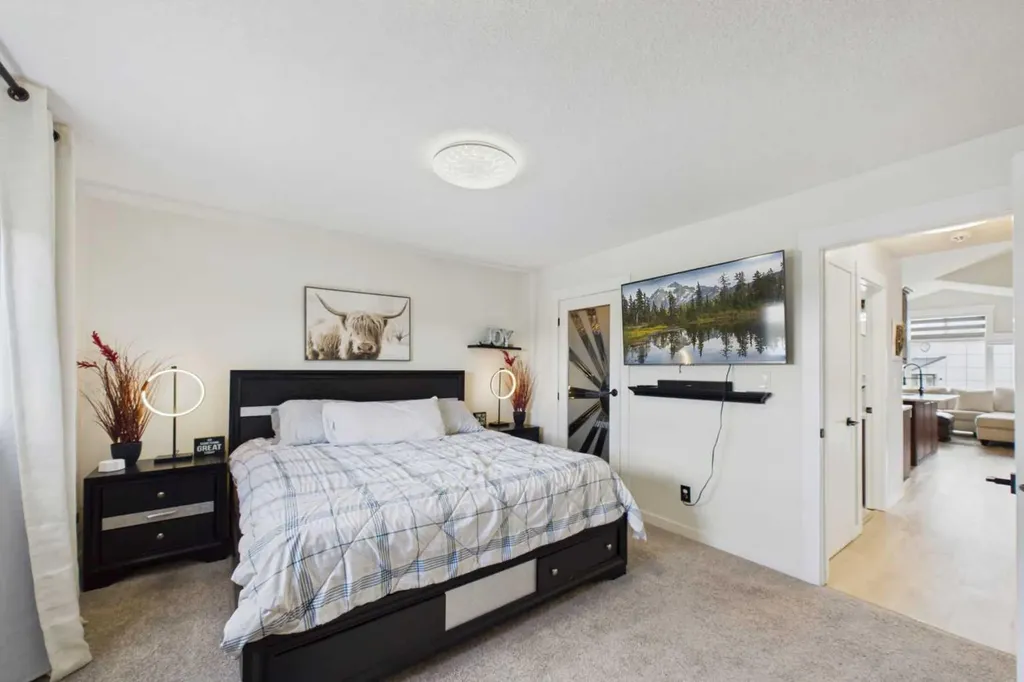 132 Oswald Close Red Deer AB T4P0C1