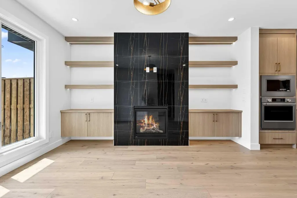 8519 48 Avenue NW Calgary AB T3B 2B1