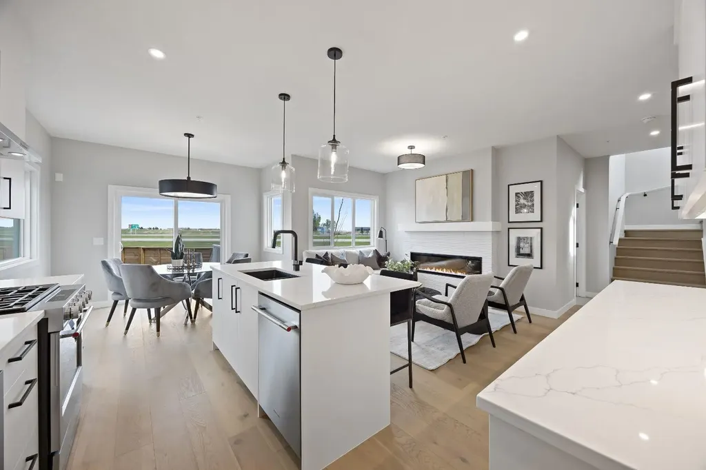 150 Prince Crescent Rural Rocky View County AB T1X 3H8