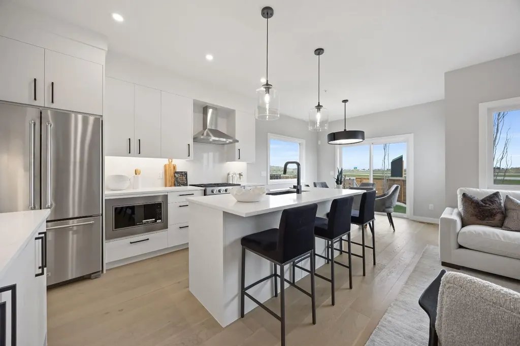 150 Prince Crescent Rural Rocky View County AB T1X 3H8