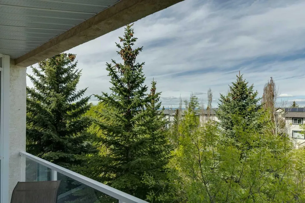 223 Tuscany Springs Boulevard NW Calgary AB T3L 2M2