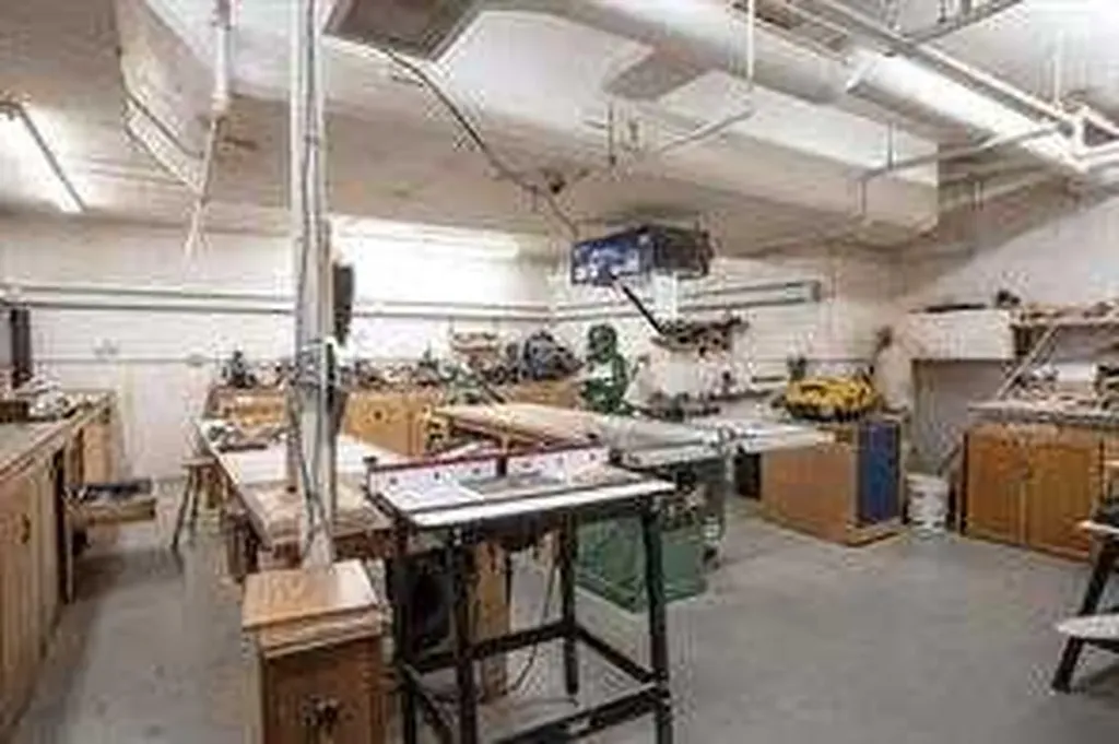 223 Tuscany Springs Boulevard NW Calgary AB T3L 2M2