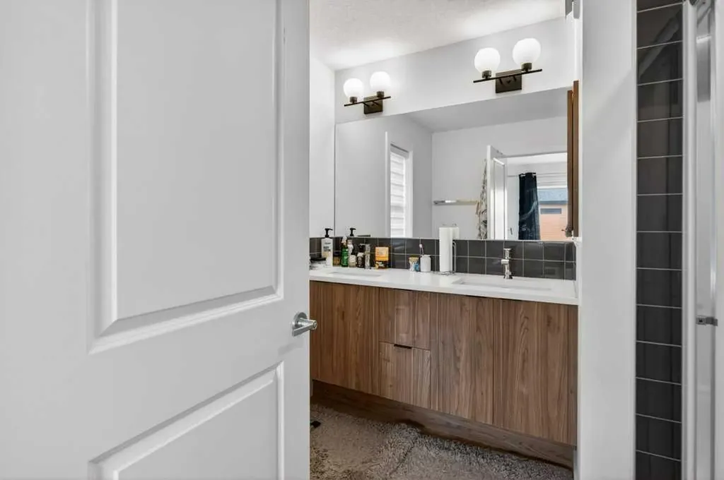 550 Seton Circle SE Calgary AB T3M3Y8