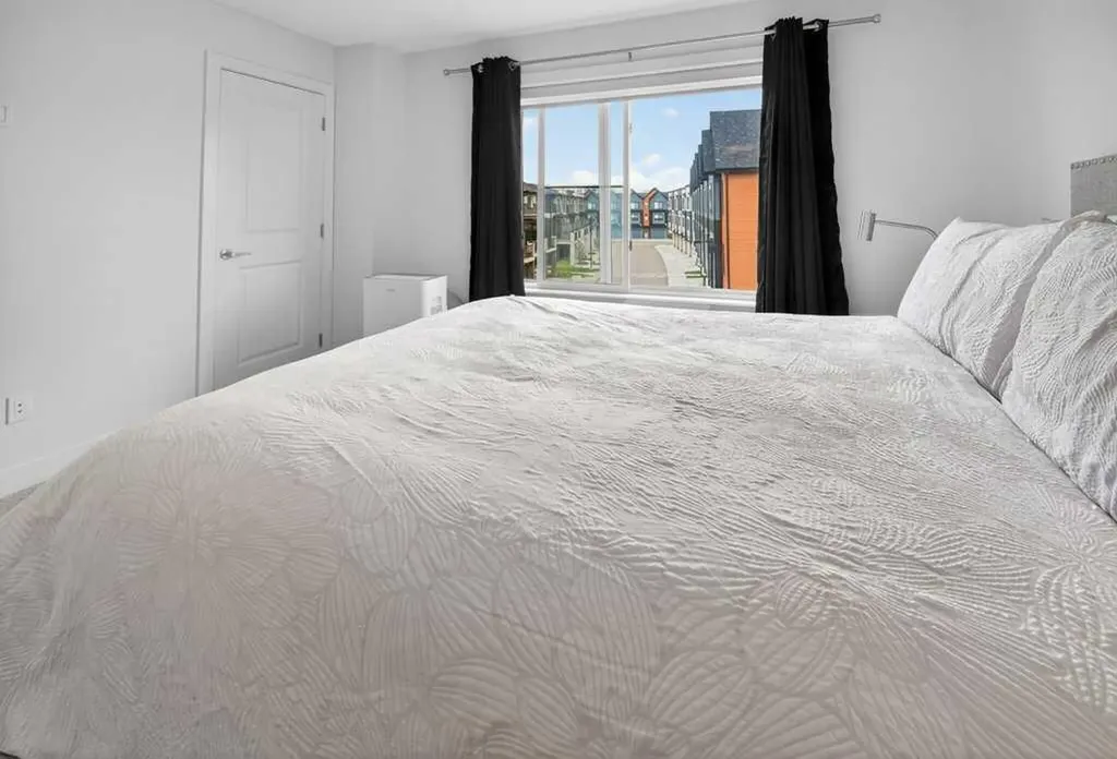 550 Seton Circle SE Calgary AB T3M3Y8