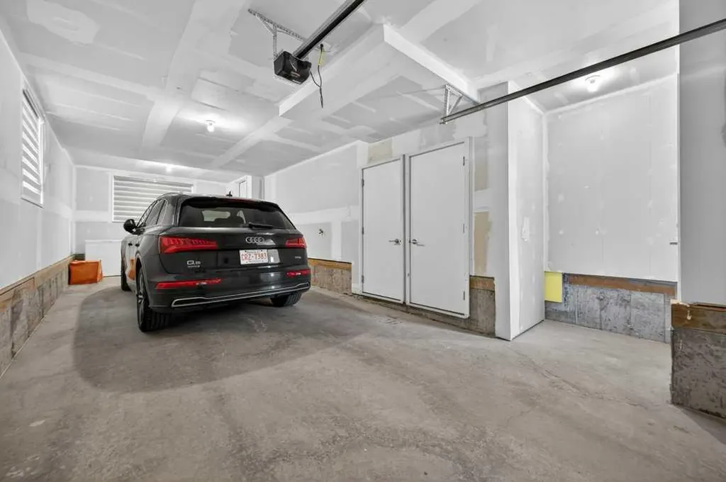 550 Seton Circle SE Calgary AB T3M3Y8