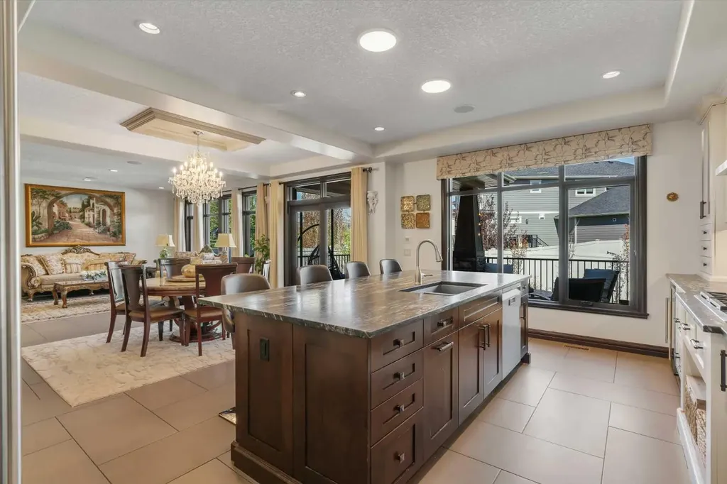 206 West Grove Rise SW Calgary AB T3H 0S3