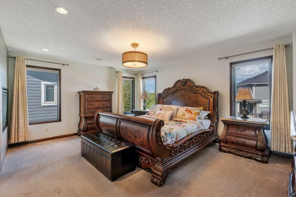 206 West Grove Rise SW Calgary AB T3H 0S3