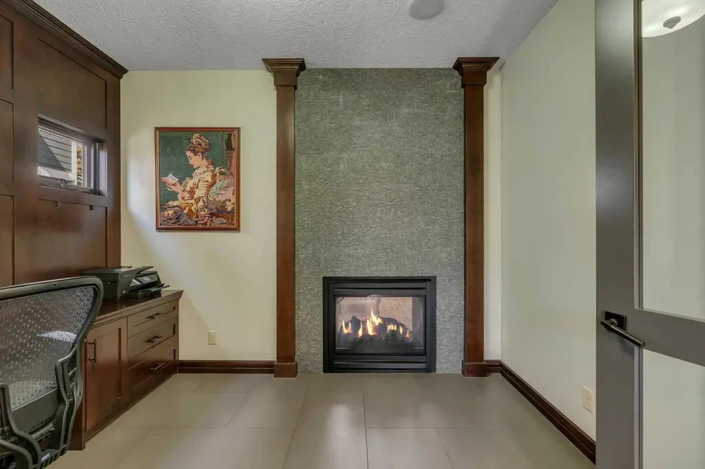 206 West Grove Rise SW Calgary AB T3H 0S3