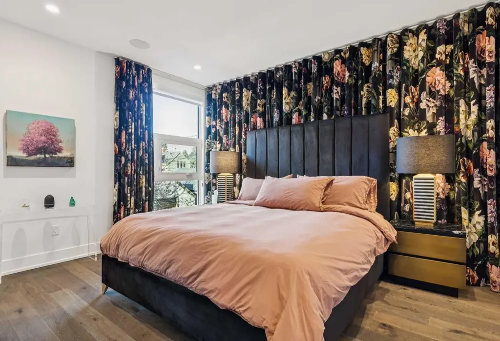 3813 1a Street SW Calgary AB T2S 1R4