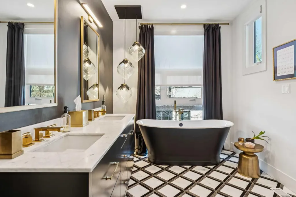 3813 1a Street SW Calgary AB T2S 1R4
