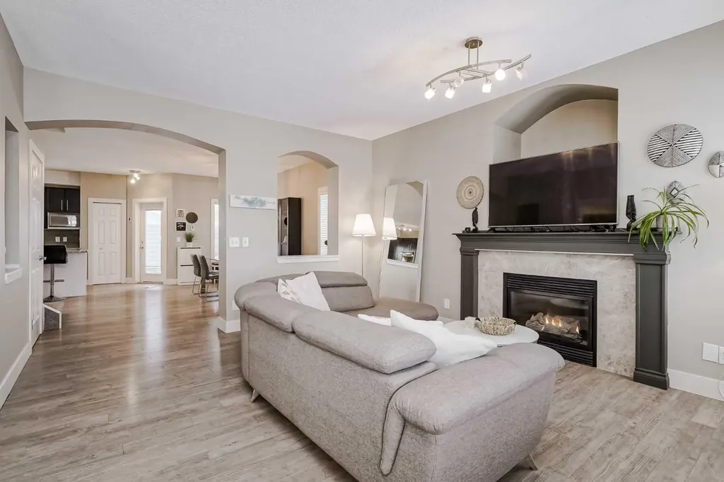 260 Chaparral Ridge Circle SE Calgary AB T2X 3M6