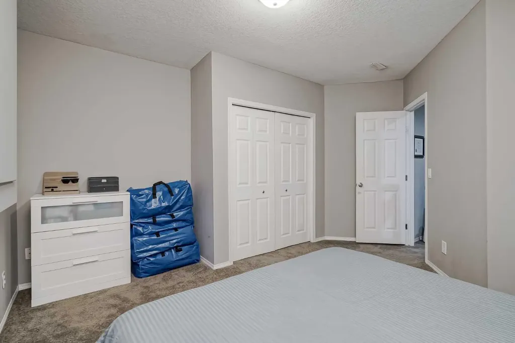 260 Chaparral Ridge Circle SE Calgary AB T2X 3M6