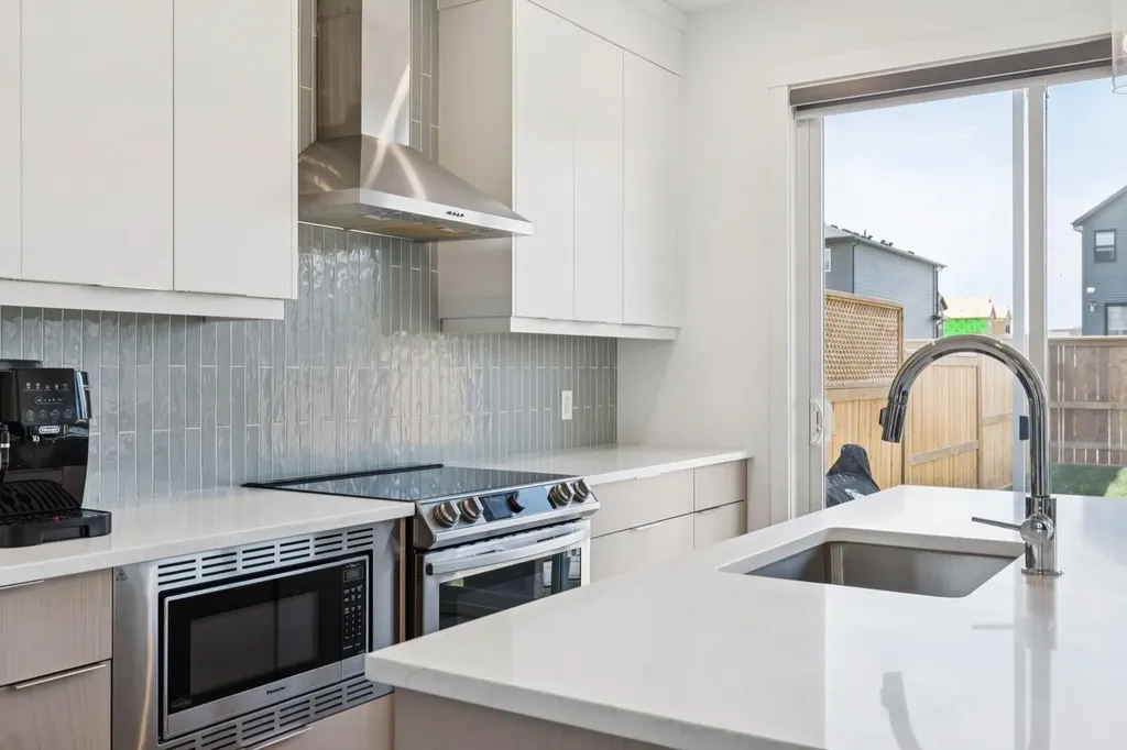 135 Creekstone Drive SW Calgary AB T2X 4Y3