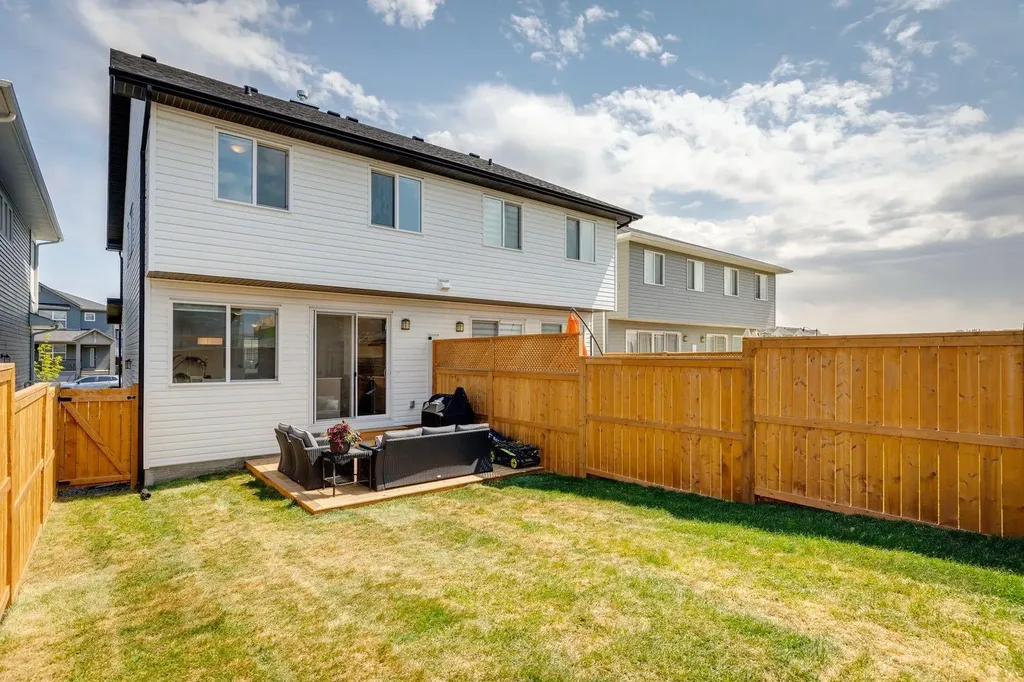135 Creekstone Drive SW Calgary AB T2X 4Y3