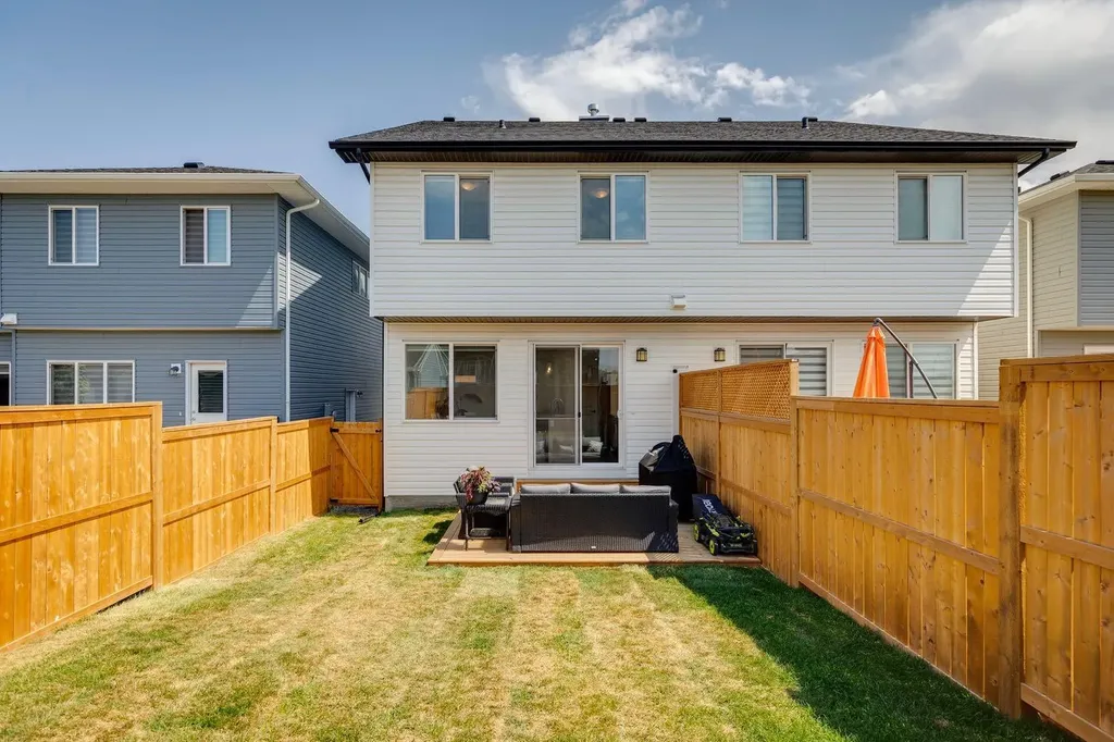 135 Creekstone Drive SW Calgary AB T2X 4Y3