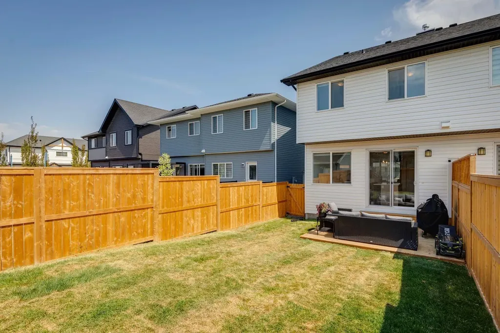 135 Creekstone Drive SW Calgary AB T2X 4Y3