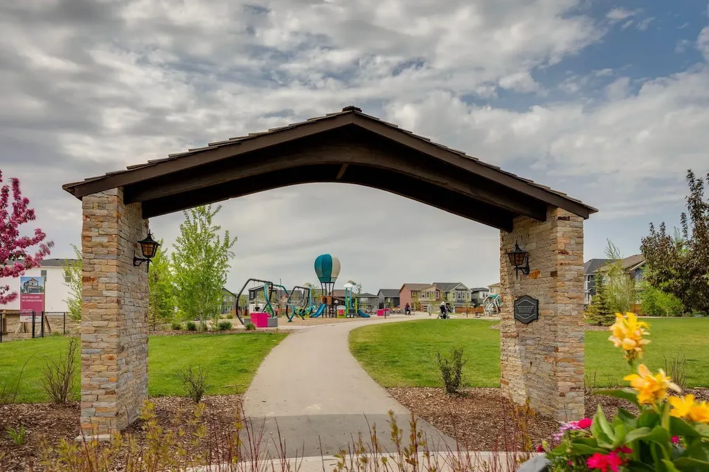 135 Creekstone Drive SW Calgary AB T2X 4Y3