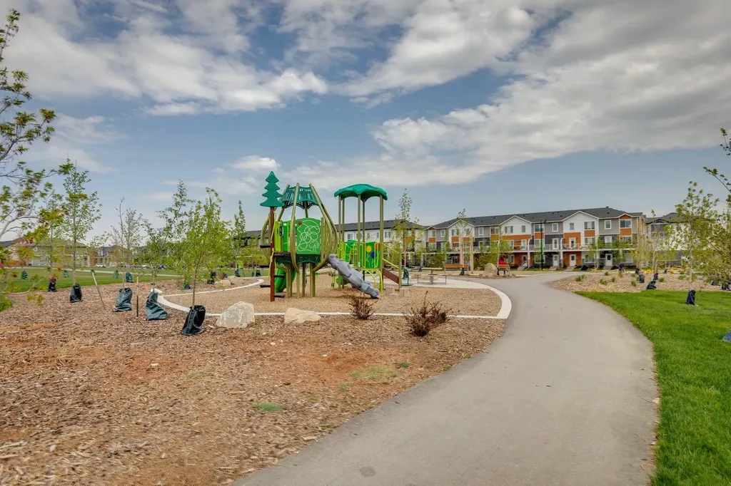 135 Creekstone Drive SW Calgary AB T2X 4Y3