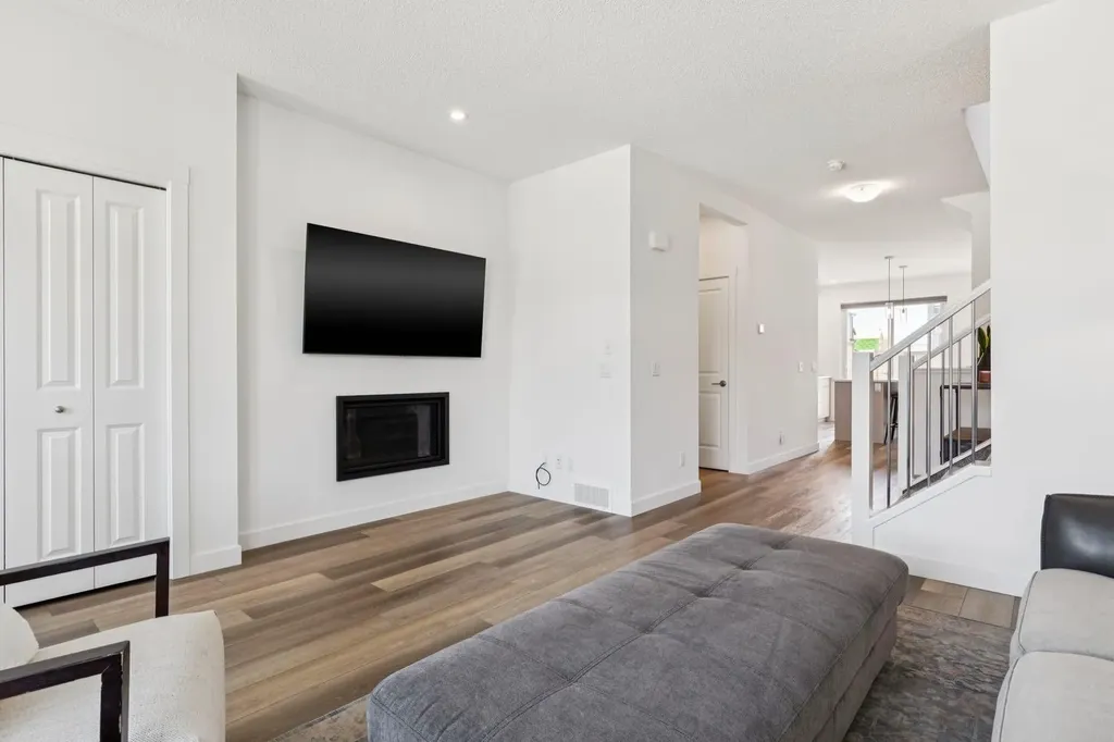 135 Creekstone Drive SW Calgary AB T2X 4Y3