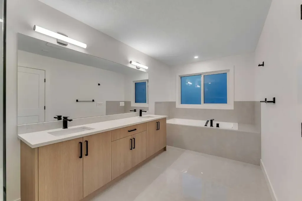153 Waterford Passage Chestermere AB T1X 3B6
