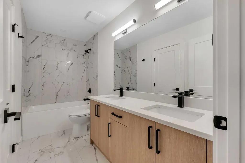 153 Waterford Passage Chestermere AB T1X 3B6
