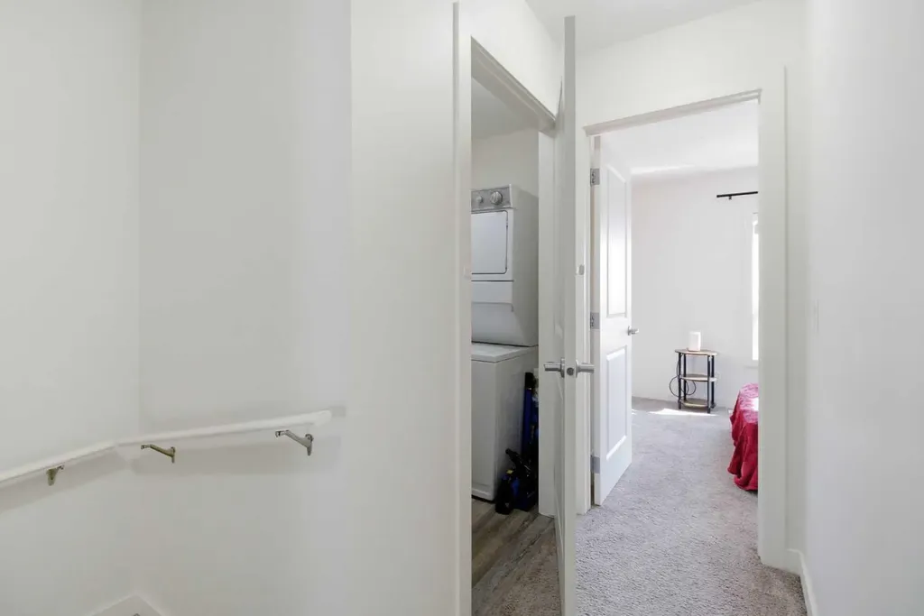 11 Evanscrest Mews NW Calgary AB T3P 0Y1