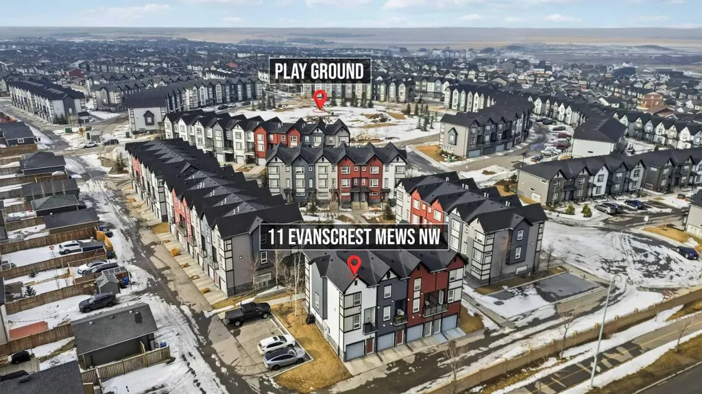 11 Evanscrest Mews NW Calgary AB T3P 0Y1