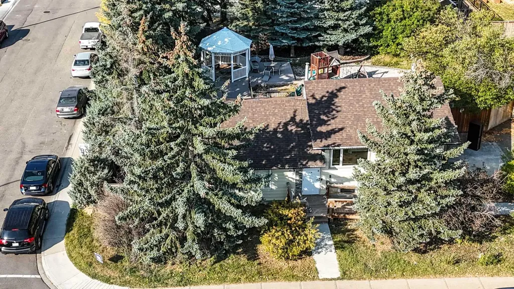 309 Main Street NW Airdrie AB T4B 1E2