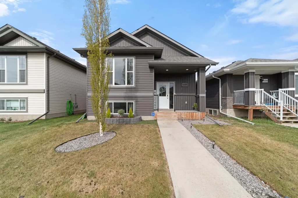 4414 75 Street Camrose AB T4V 5C9