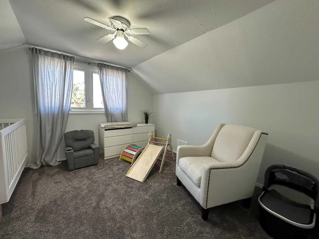 5115 61 Avenue Ponoka AB T4J 1E8