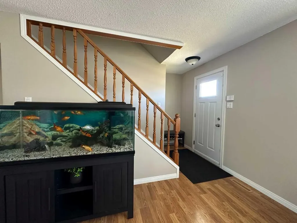 5115 61 Avenue Ponoka AB T4J 1E8