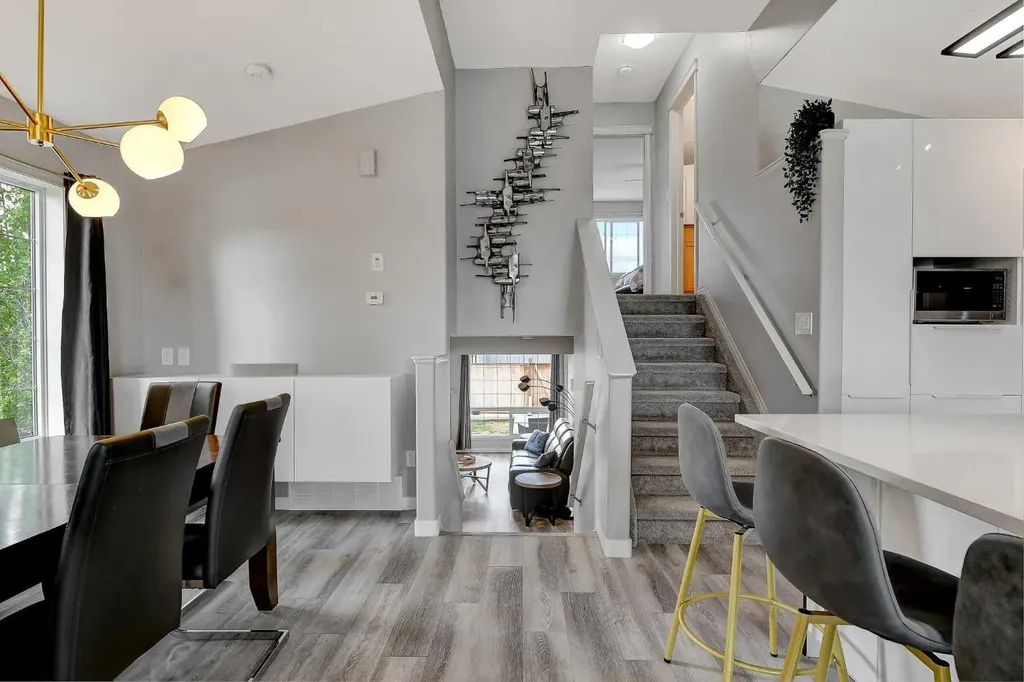 9302 91 Street Grande Prairie AB T8X0C7