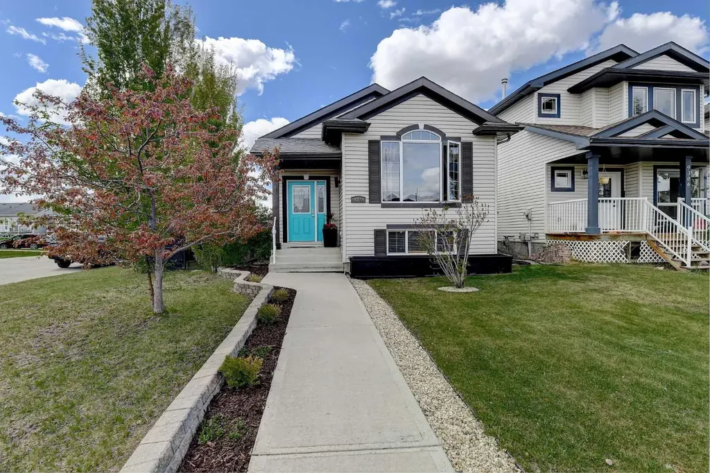 9302 91 Street Grande Prairie AB T8X0C7