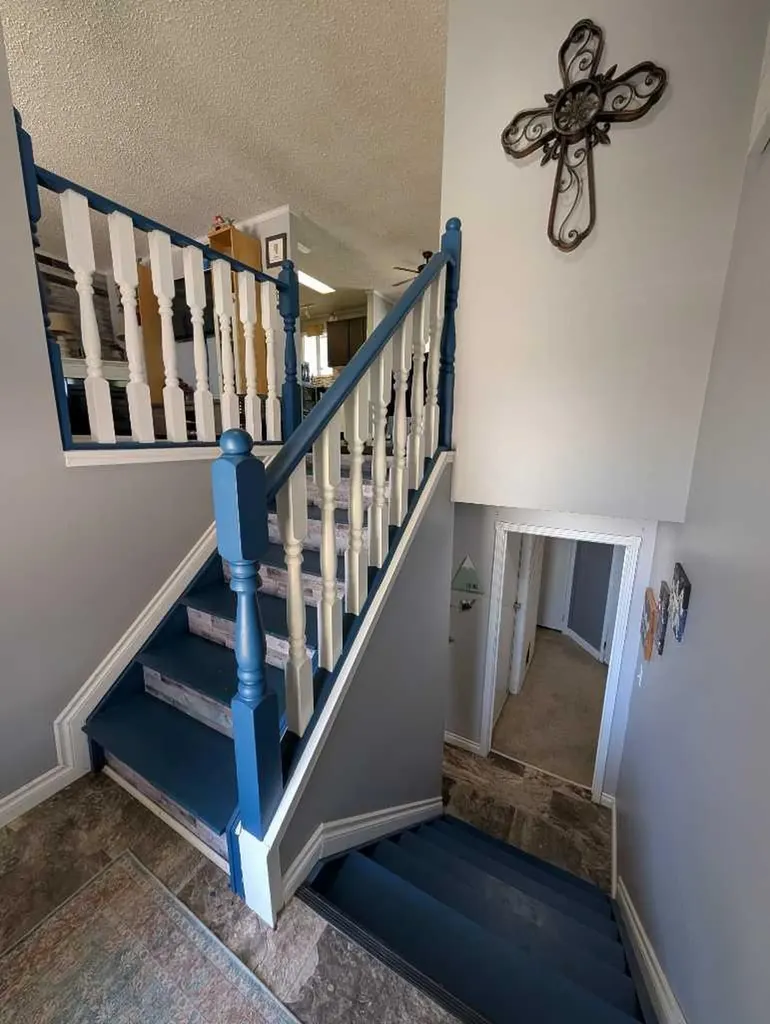 112 Sprague Way SE Medicine Hat AB T1B 2K3