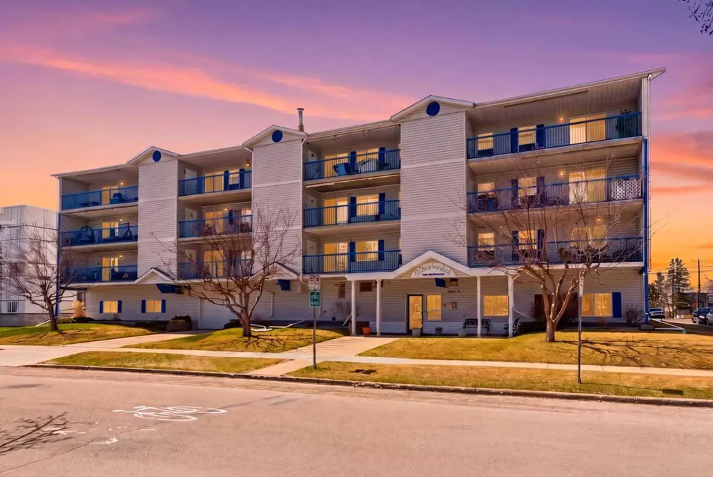 4522 47a Avenue Red Deer AB T4N 3R3