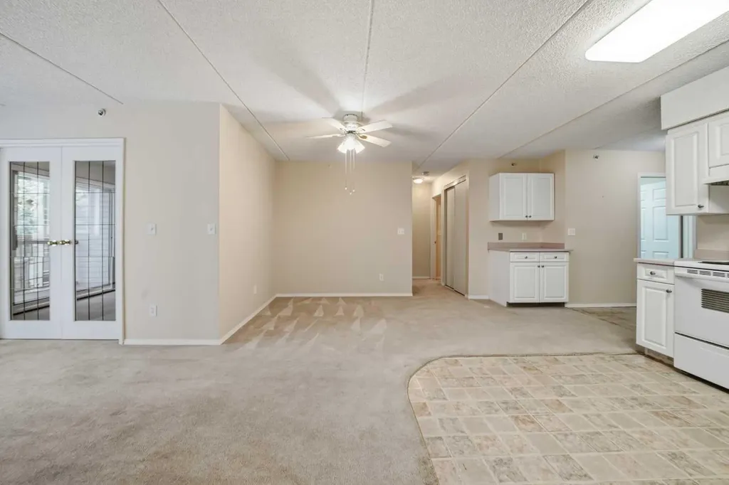4522 47a Avenue Red Deer AB T4N 3R3