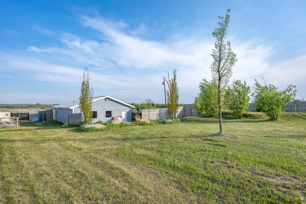 253047 Range Road 253 Rural Wheatland County AB T1P0W1