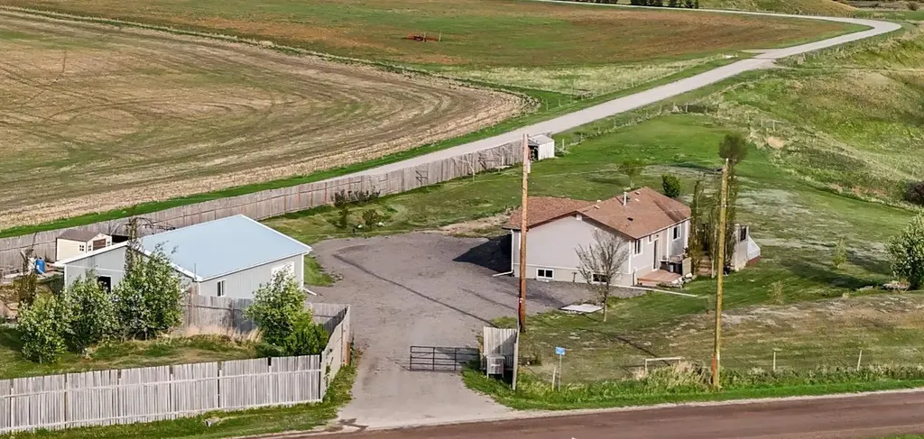 253047 Range Road 253 Rural Wheatland County AB T1P0W1