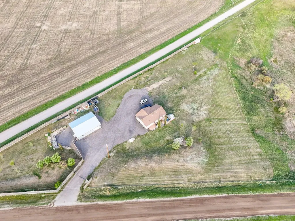 253047 Range Road 253 Rural Wheatland County AB T1P0W1