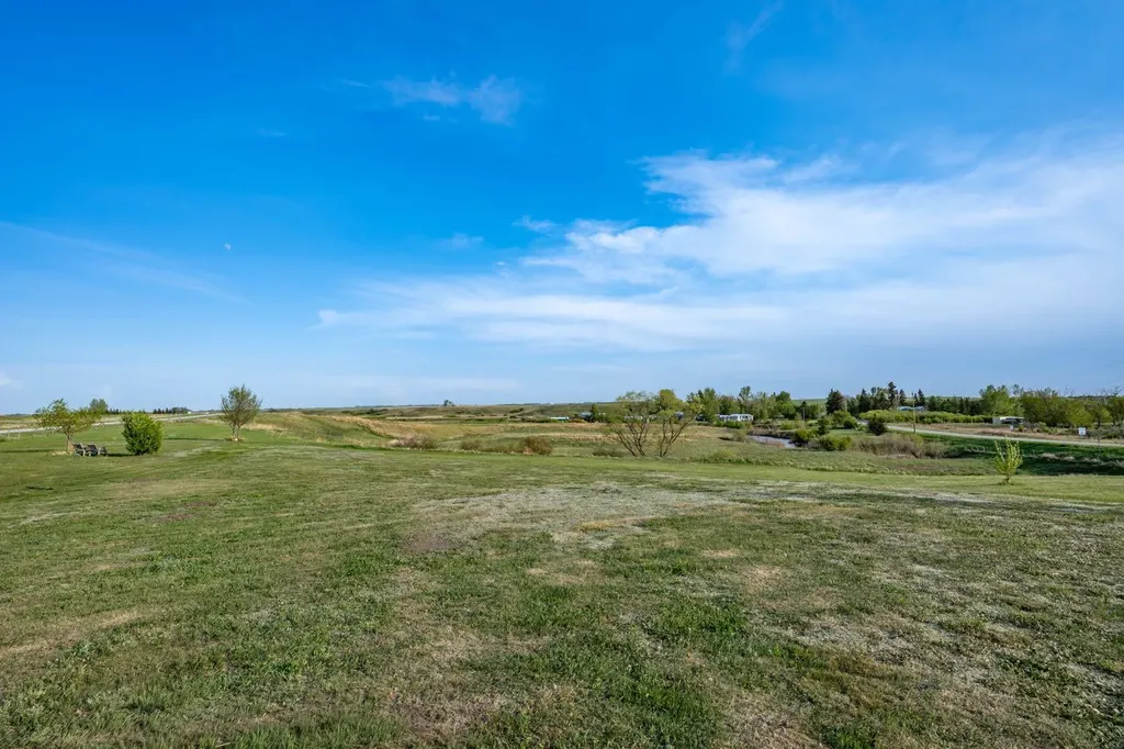 253047 Range Road 253 Rural Wheatland County AB T1P0W1