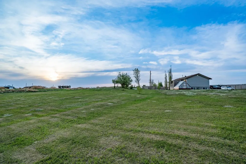 253047 Range Road 253 Rural Wheatland County AB T1P0W1