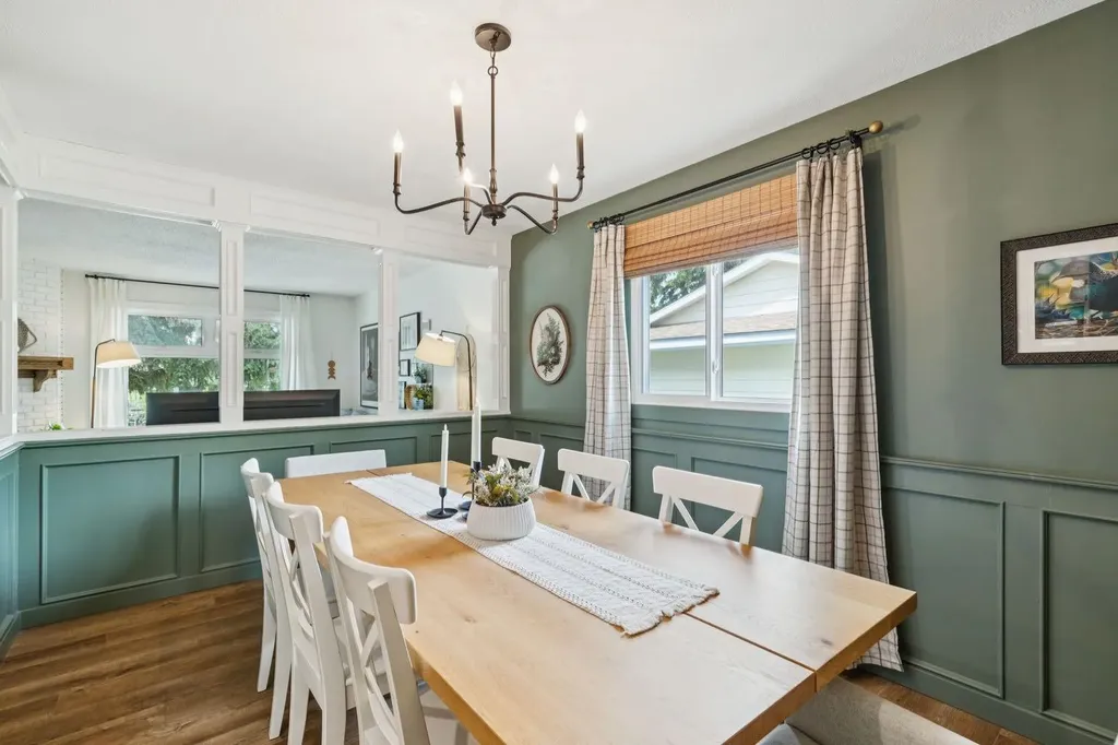 432 Queensland Road SE Calgary AB T2J4G9