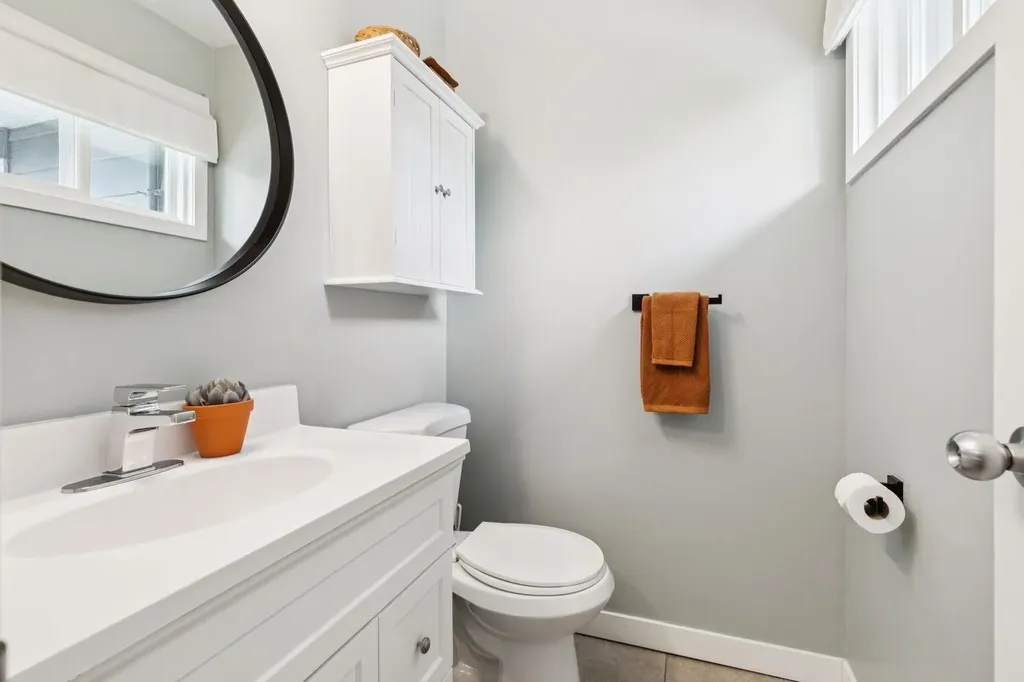 432 Queensland Road SE Calgary AB T2J4G9