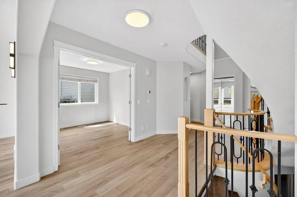 240 Cove Drive Chestermere AB T1X 1E5