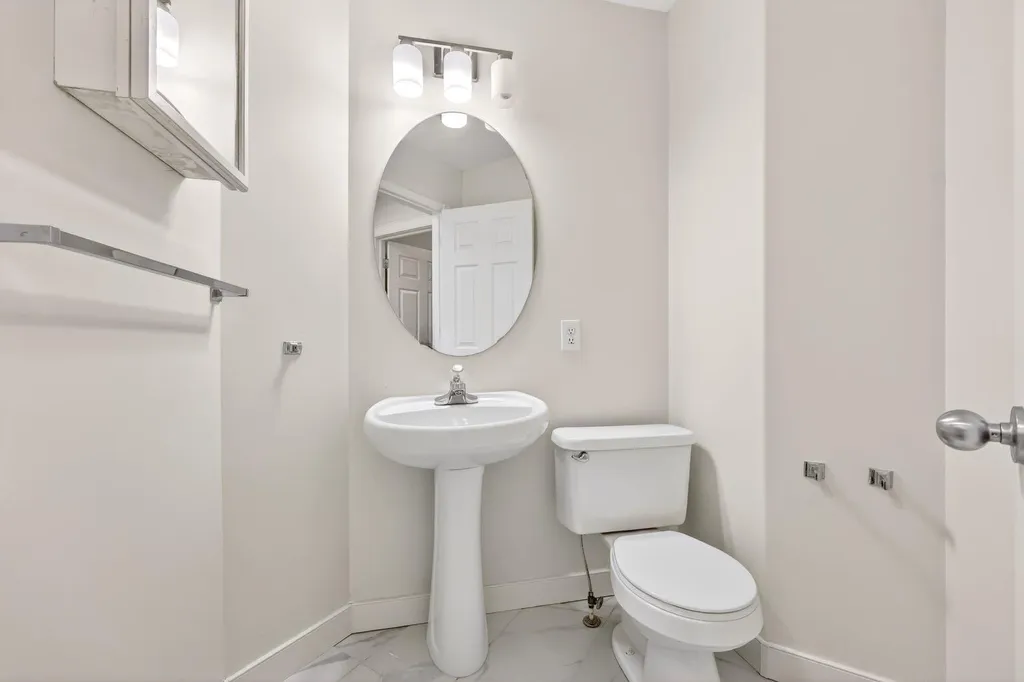 240 Cove Drive Chestermere AB T1X 1E5