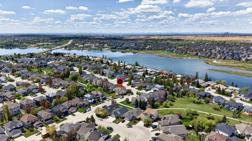 240 Cove Drive Chestermere AB T1X 1E5