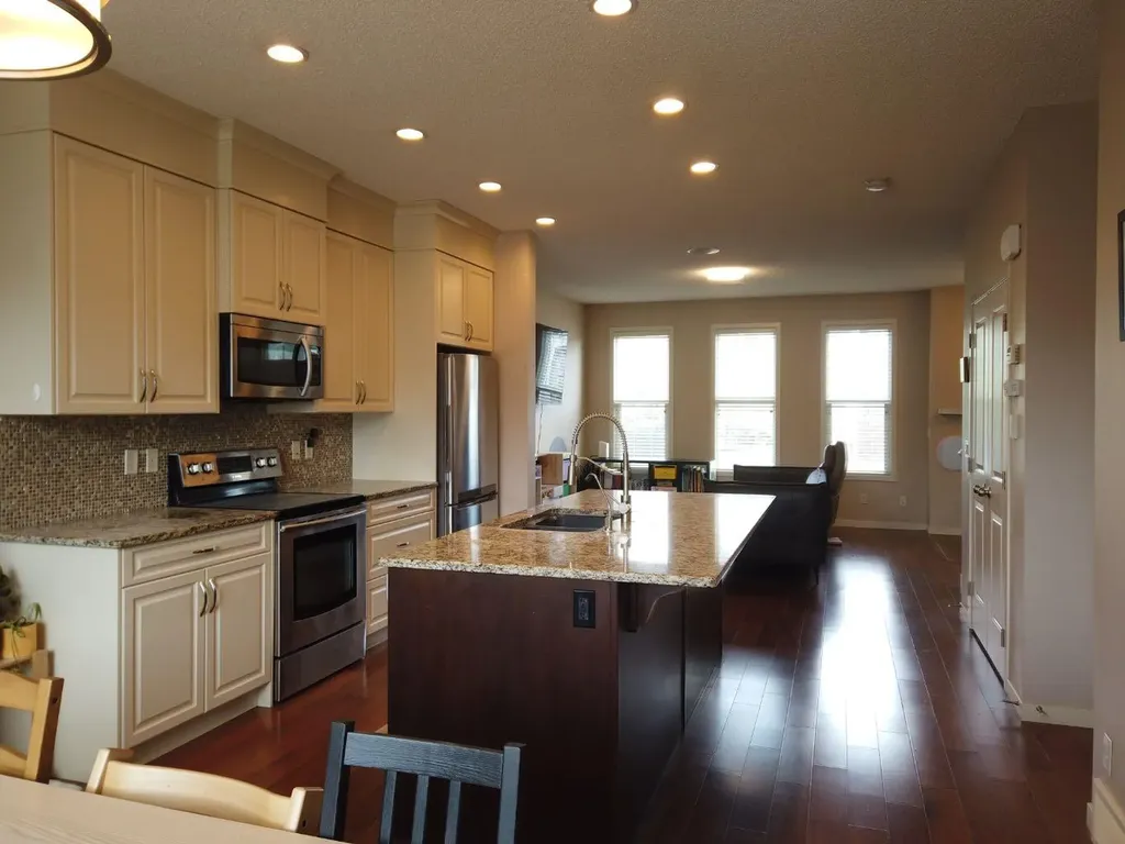 2064 New Brighton Grove SE Calgary AB T2Z 1G1